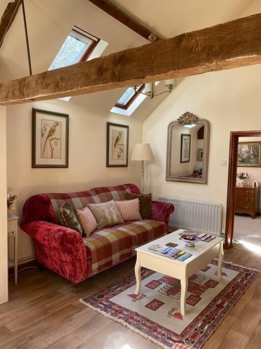 The Grooms Loft Self Contained Apartment Milton Abbas Exterior foto